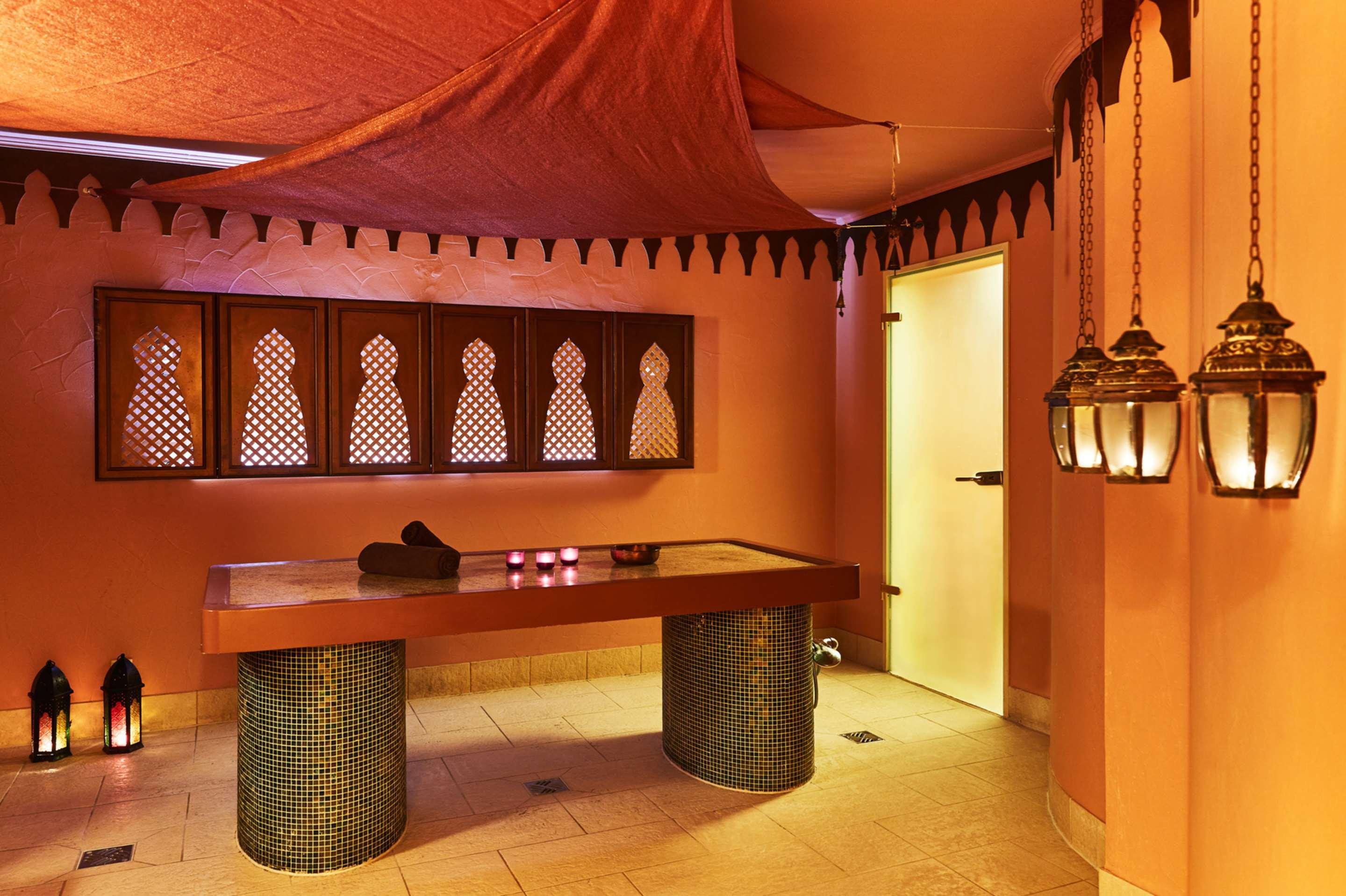Steigenberger Hotel & Spa Bad Pyrmont Ngoại thất bức ảnh The spa at the Emirates Palace